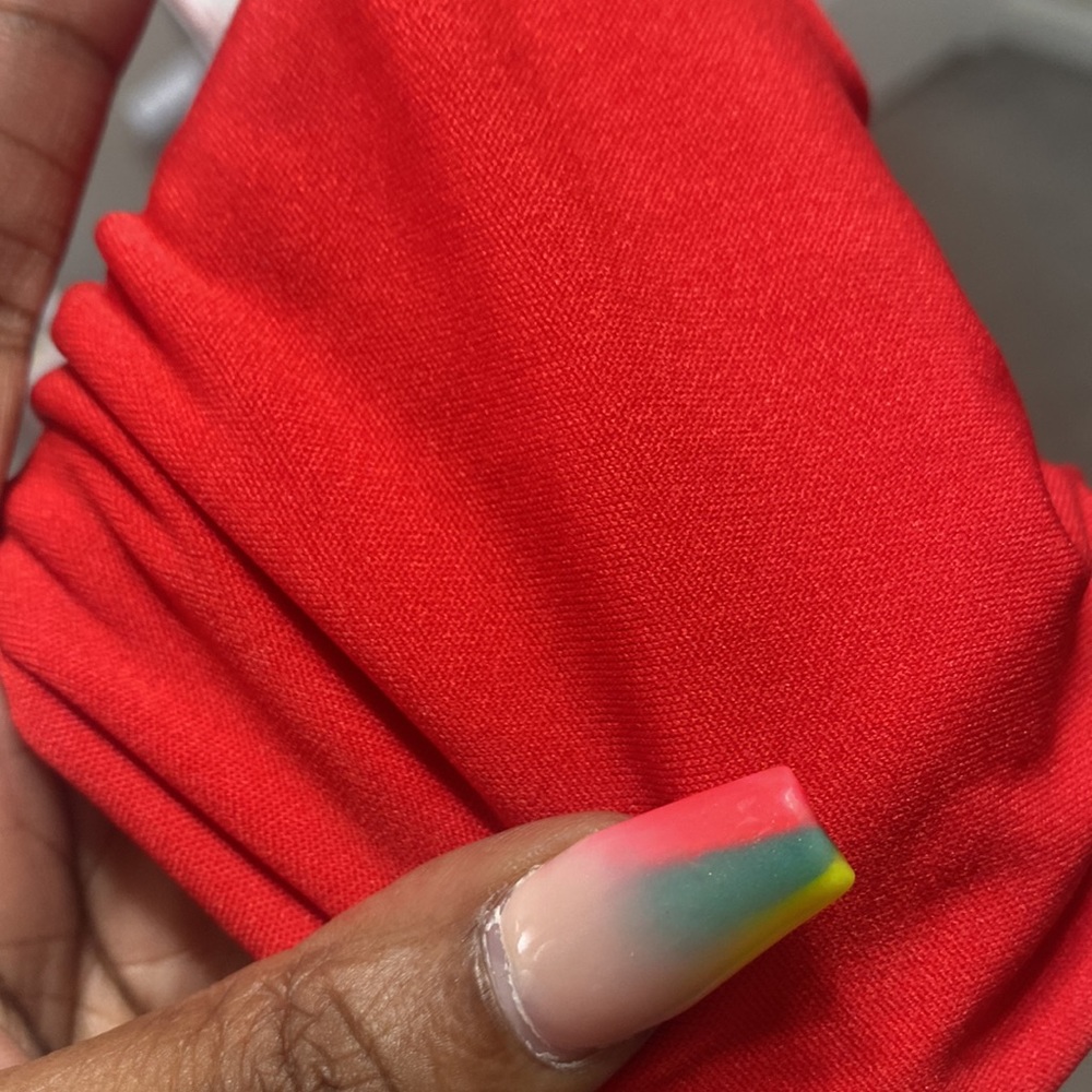 Tracksuit - Picture 9 of 9